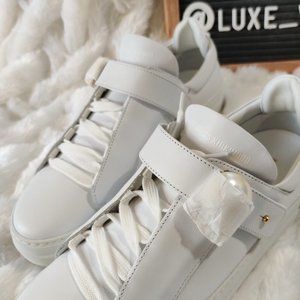 ✅SOLD✅Nicholas Kirkwood Pearlogy Low Top Sneakers 39